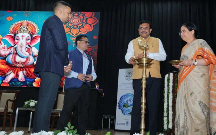 मुख्य सचिव ने किया दून विश्वविद्यालय में दो दिवसीय राष्ट्रीय संगोष्ठी का शुभारंभ